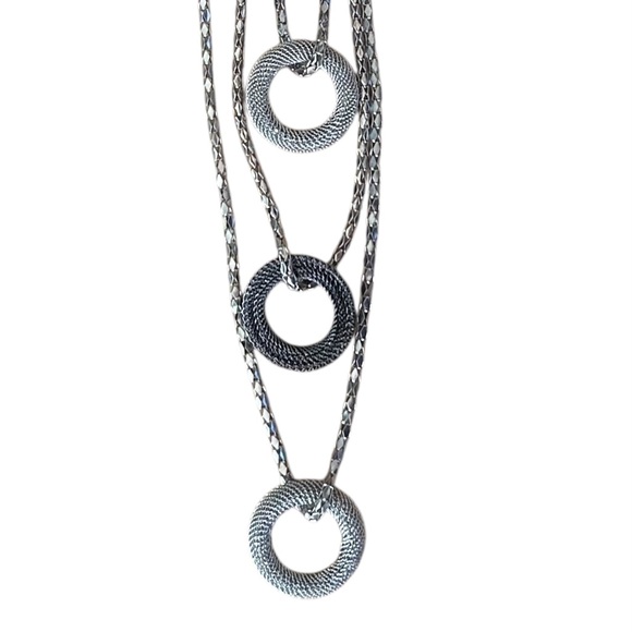 New Paparazzi Earring/Necklace set..Necklace 17” - Picture 2 of 7